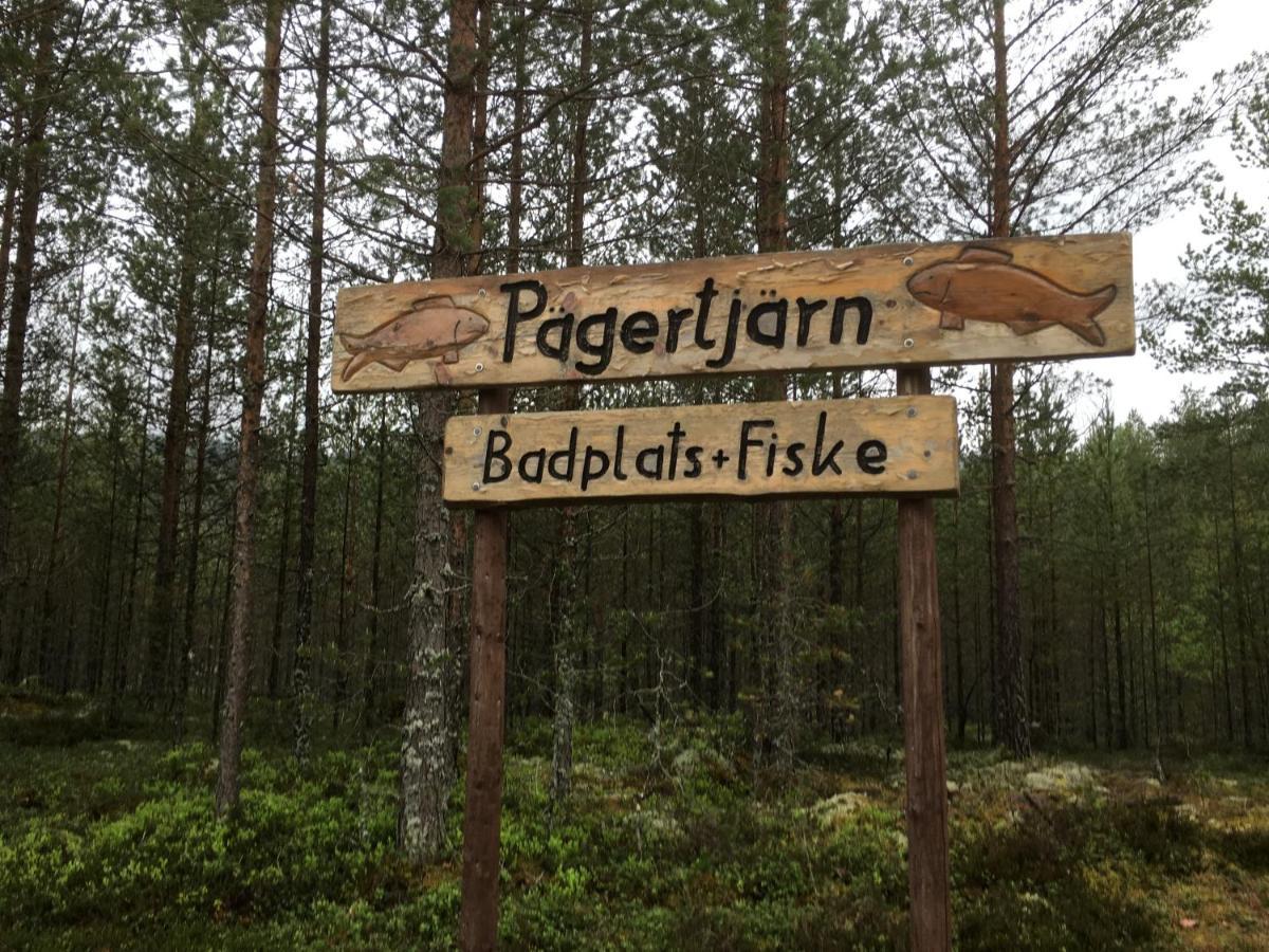 Villa Granhede -Sjoelaege Med Badtunna, Eldstad Med Mera Torsby Eksteriør bilde